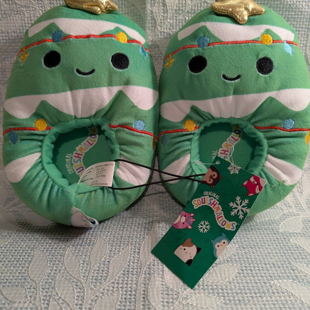 Squishmallows Festive Green and White Kids Slippers